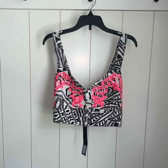 NWR LF Kiwi Tucker printed neon embroidered button down crop top - Picture 13 of 16